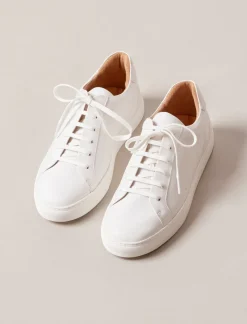 Pied de Biche Sneakers><noscript><img width=