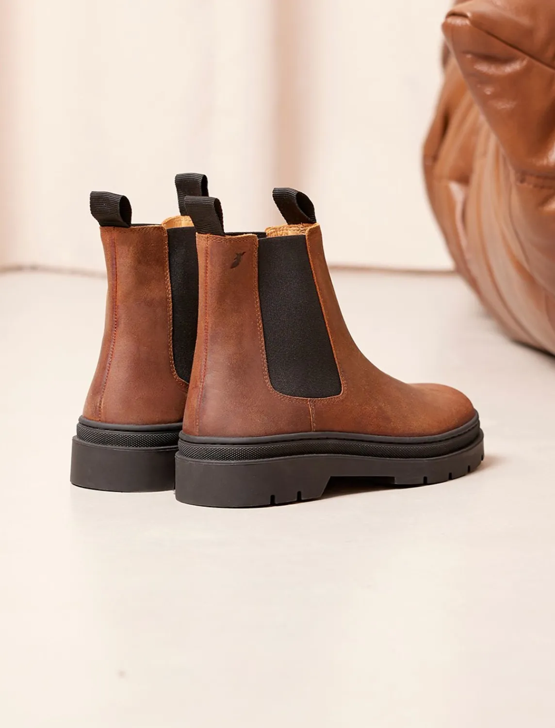 Pied de Biche Boots Et Bottines>Franklin Ecorce & Black
