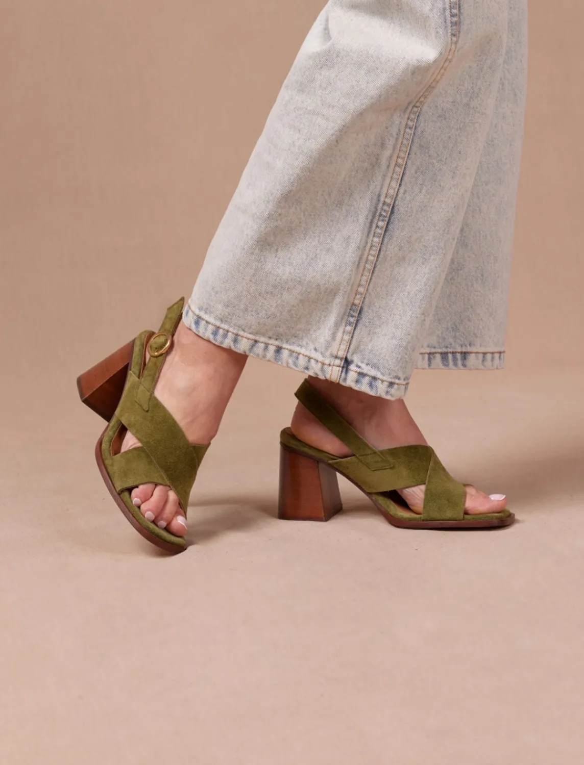 Pied de Biche Sandales>June Olive