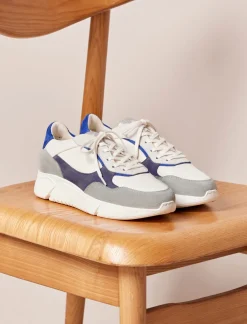 Pied de Biche Sneakers><noscript><img width=